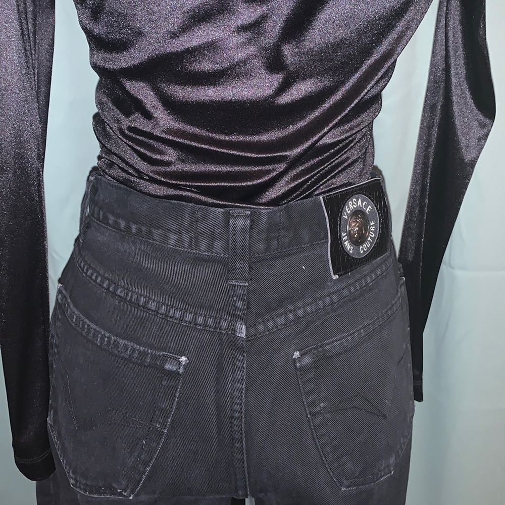 - Vintage Versace Jeans Authentic -